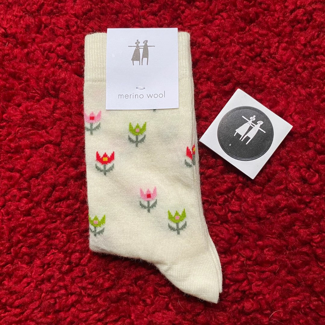 Tulip Socks in Off White