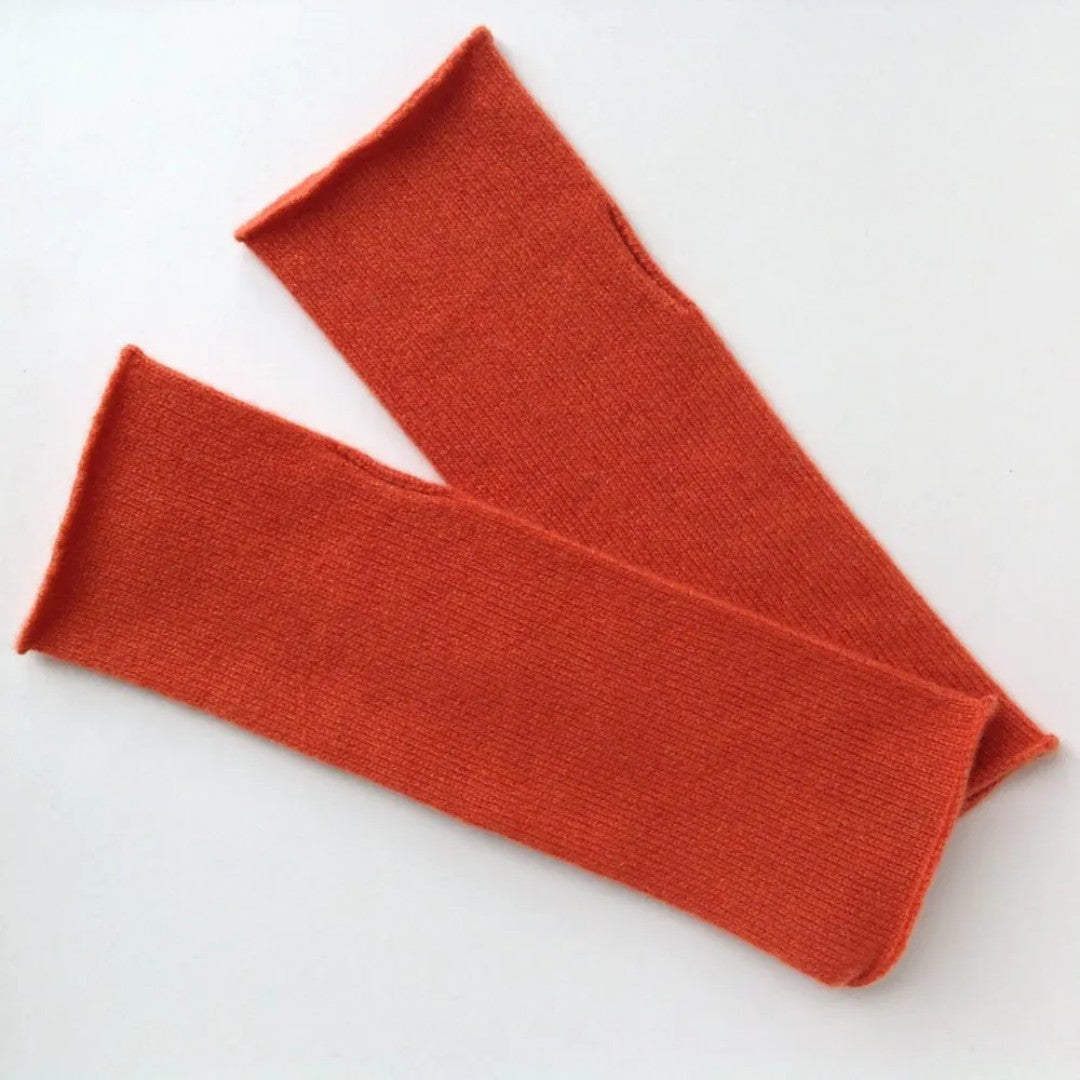 Cashmere Wristwarmers in Aura