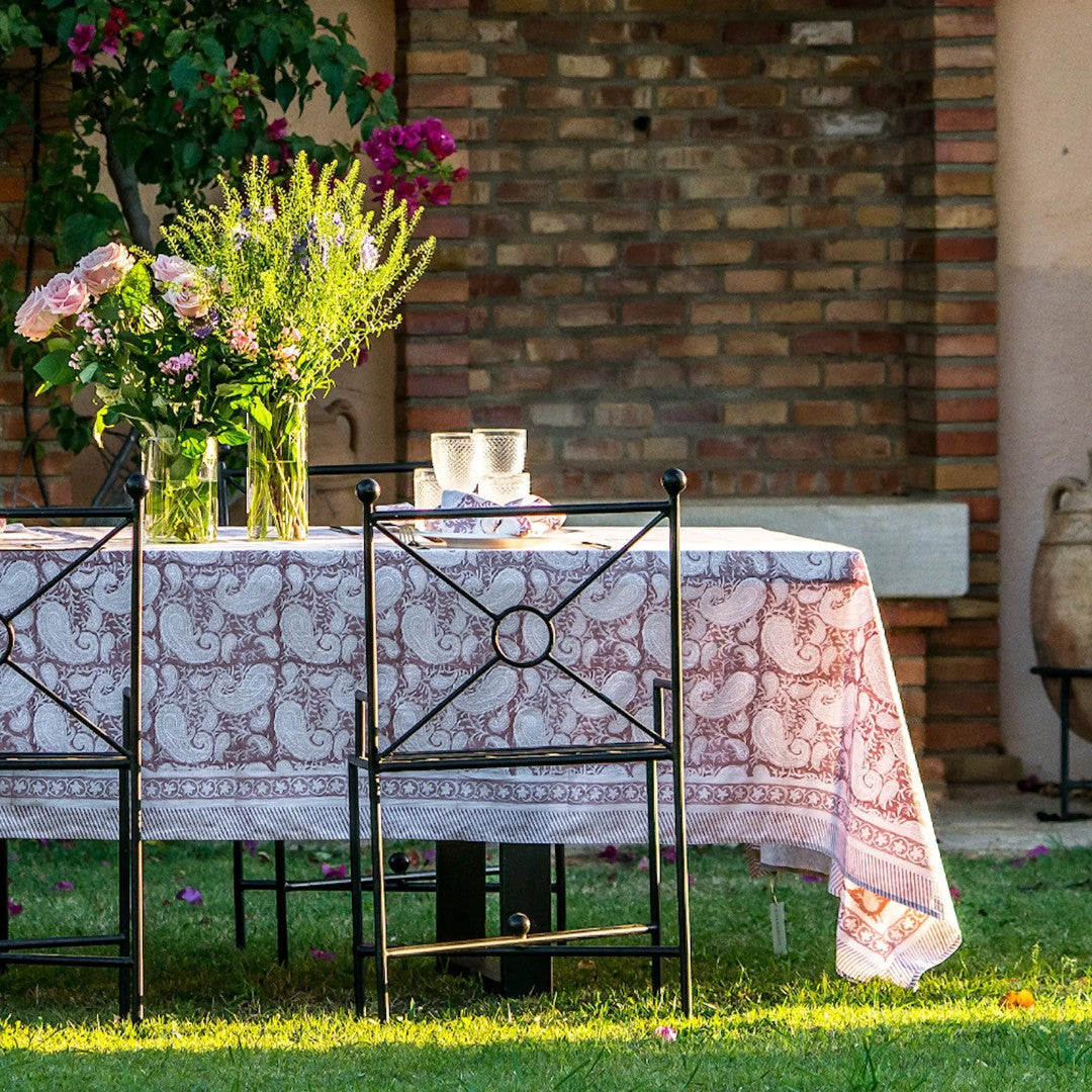 Large Paisley Pattern Tablecloth in Rose