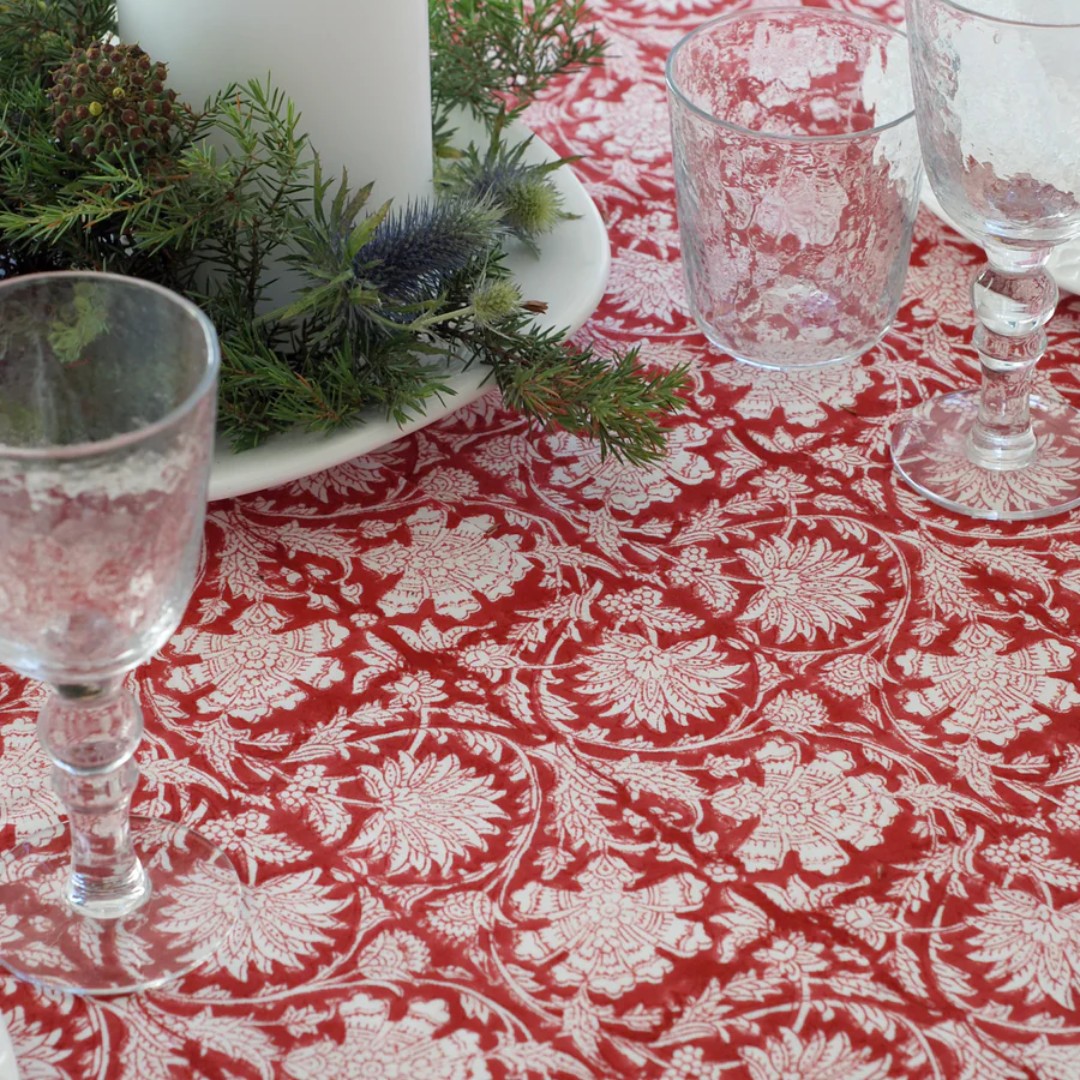 Large Paradise Pattern Tablecloth in Red