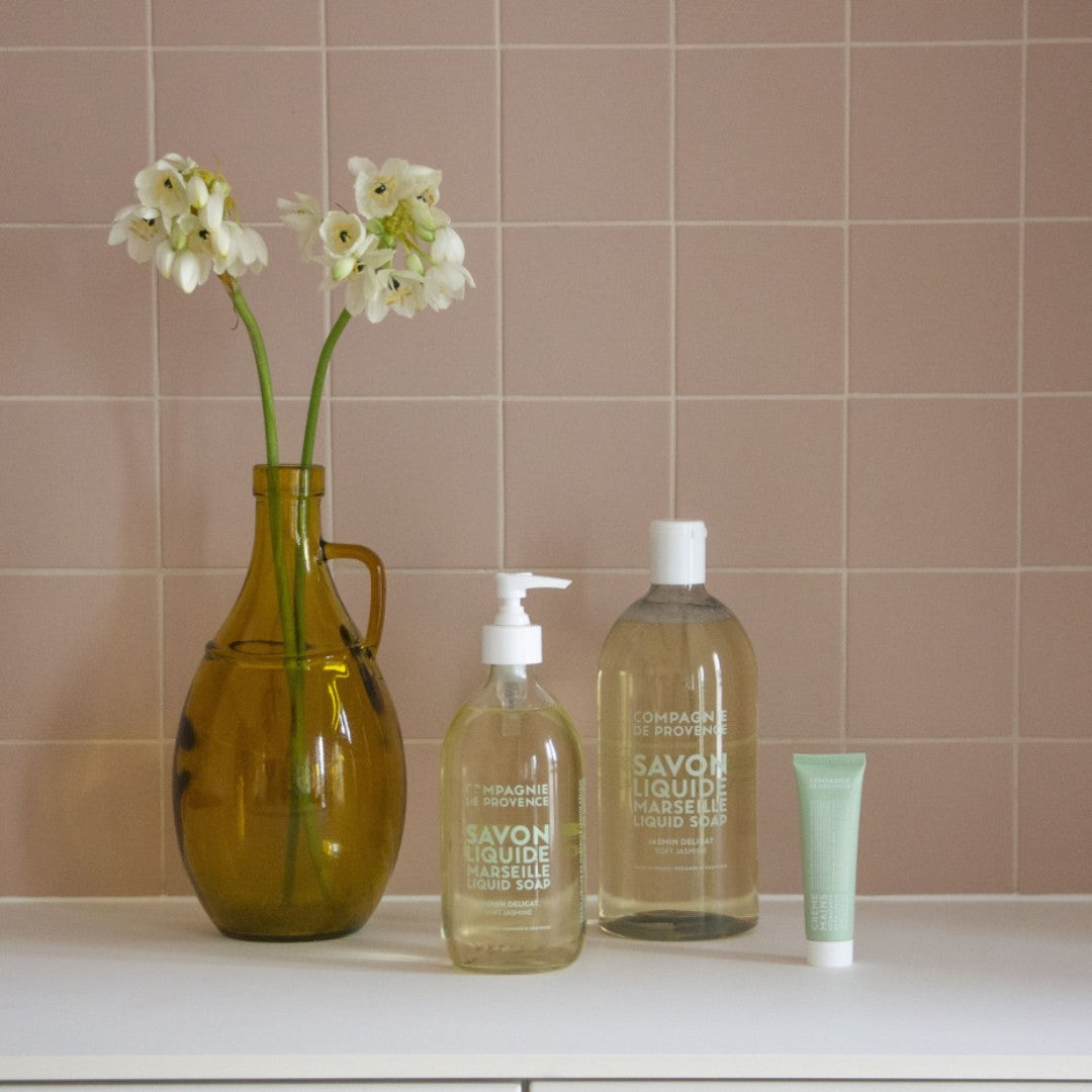 Liquid Soap Soft Jasmine - 2 sizes
