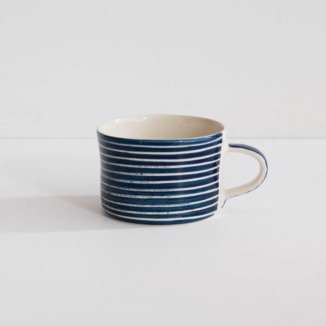 Ceramic Large Mug Sgrafitto Stripe