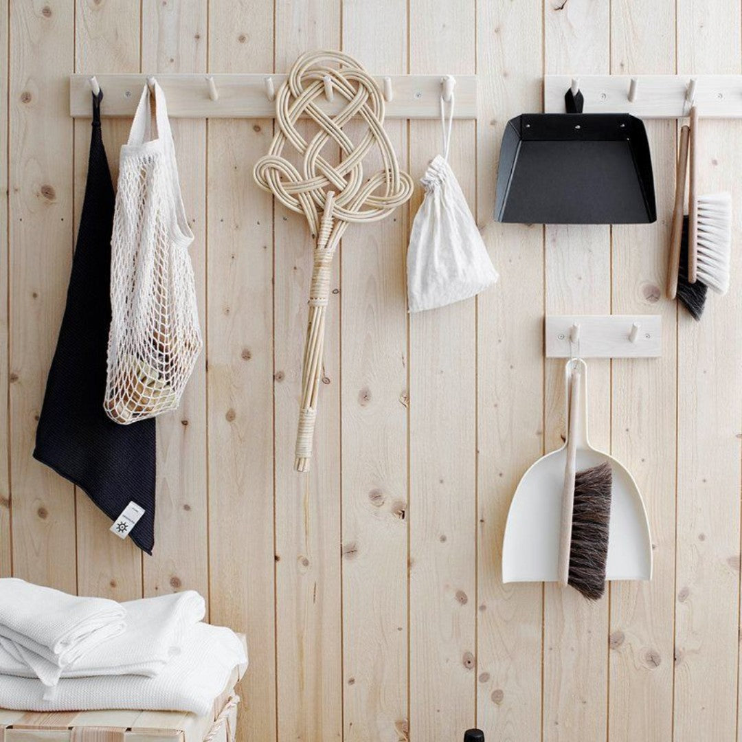 7-Hook Angled Rack
