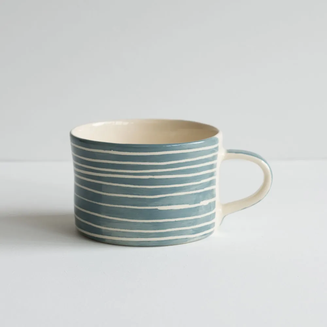 Ceramic Large Mug Sgrafitto Stripe