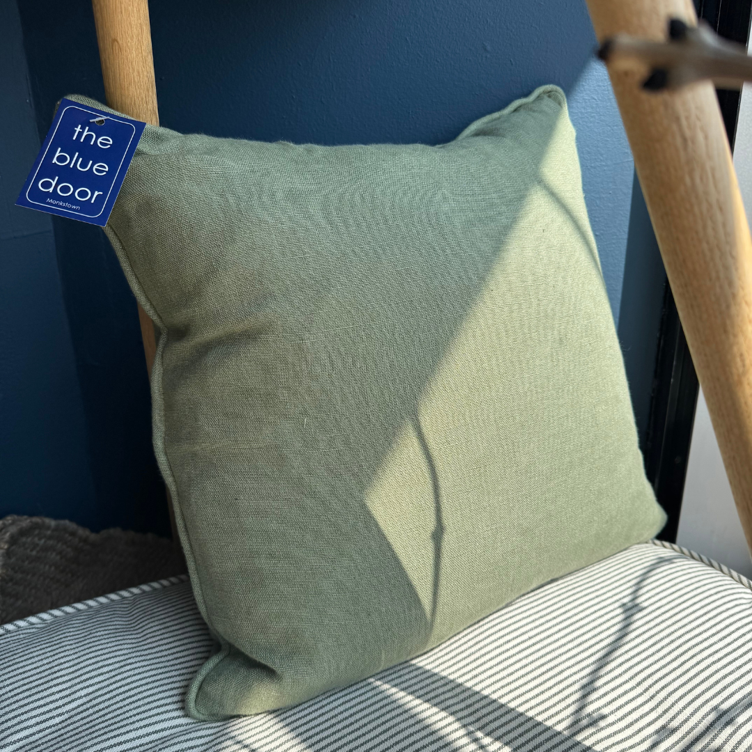 Honest Reboot 037 Cushion 50 x 50cm