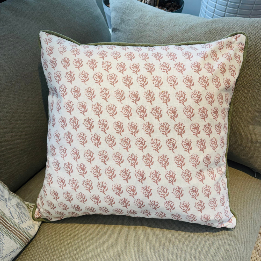 Lilac Mia Cushion 50 x 50cm