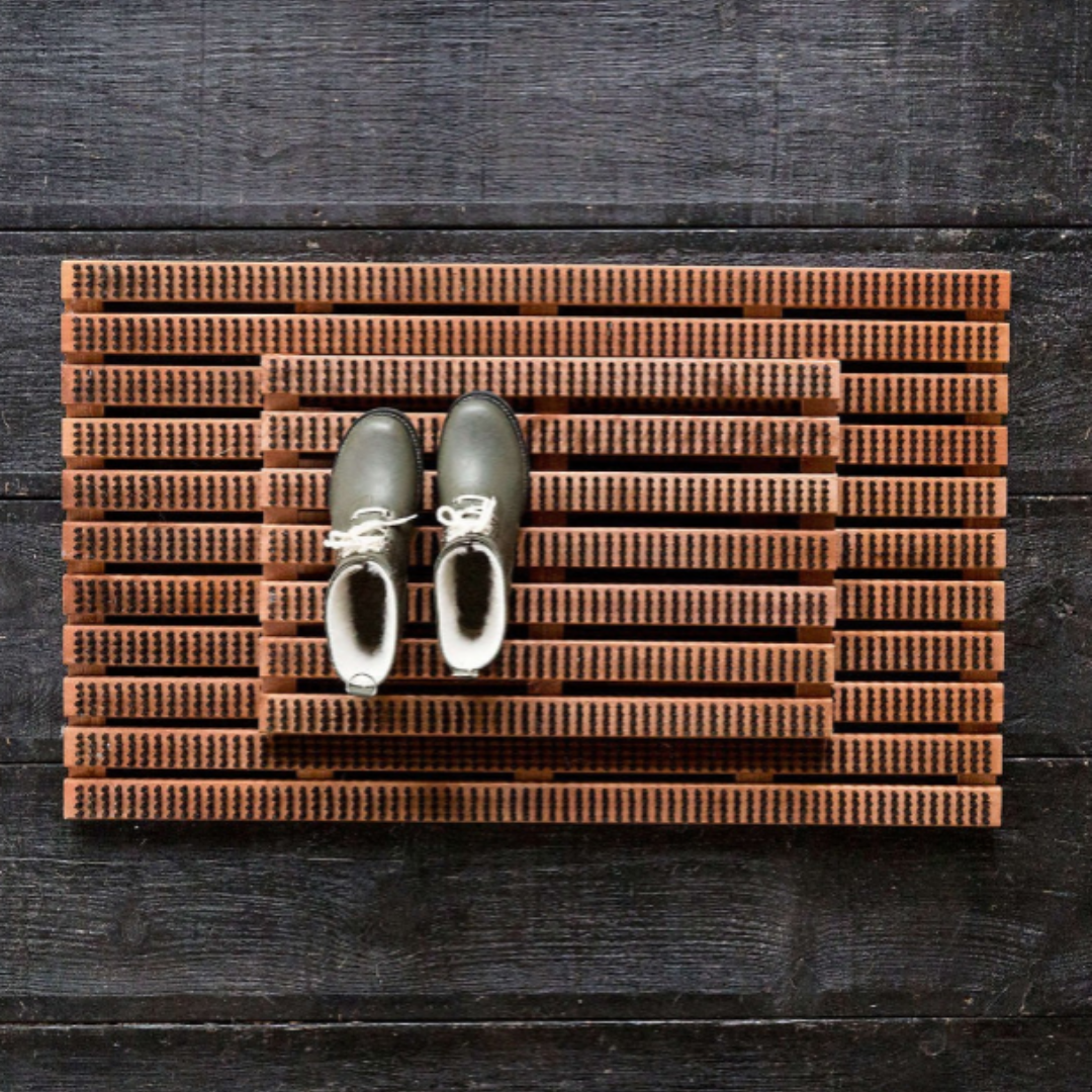 Brown Shoe Scraper in 2 Sizes