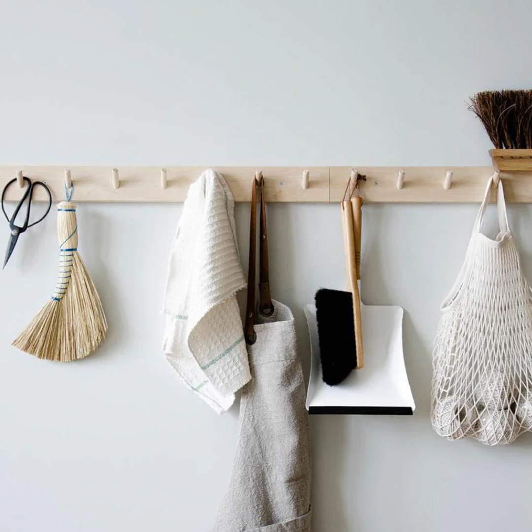 Angled Peg Rail in 3 Sizes