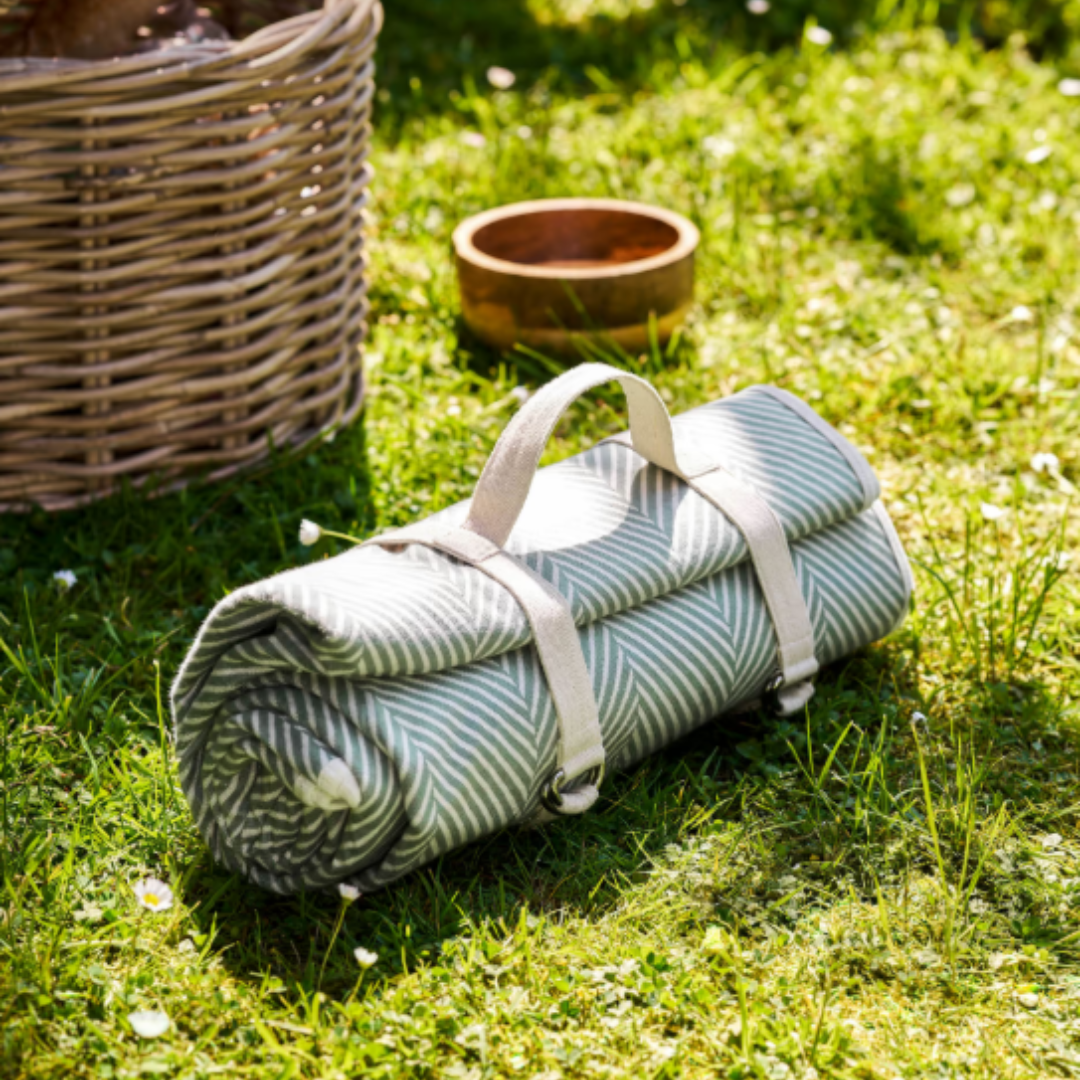 Roemary Herringbone Picnic Blanket