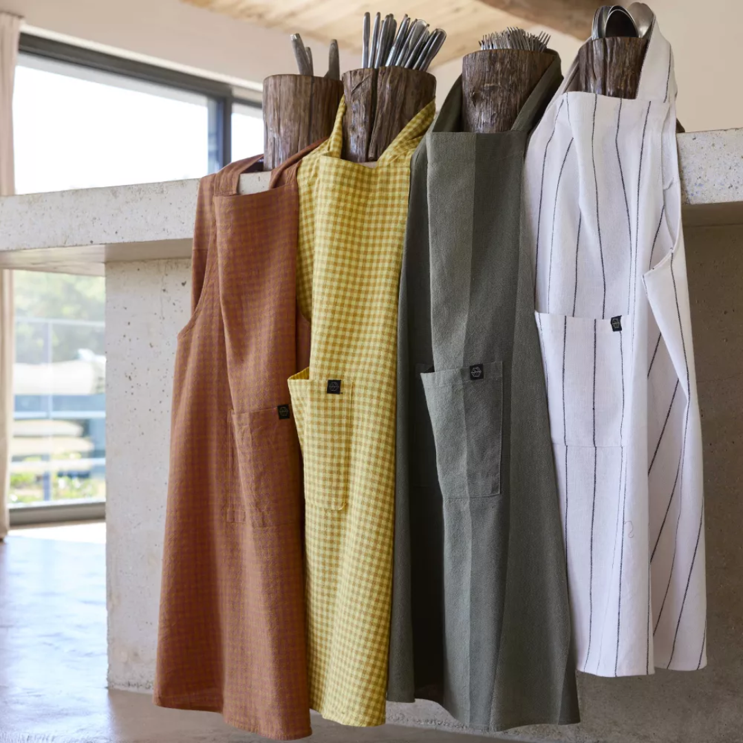 Piana Apron in Terre Brulee