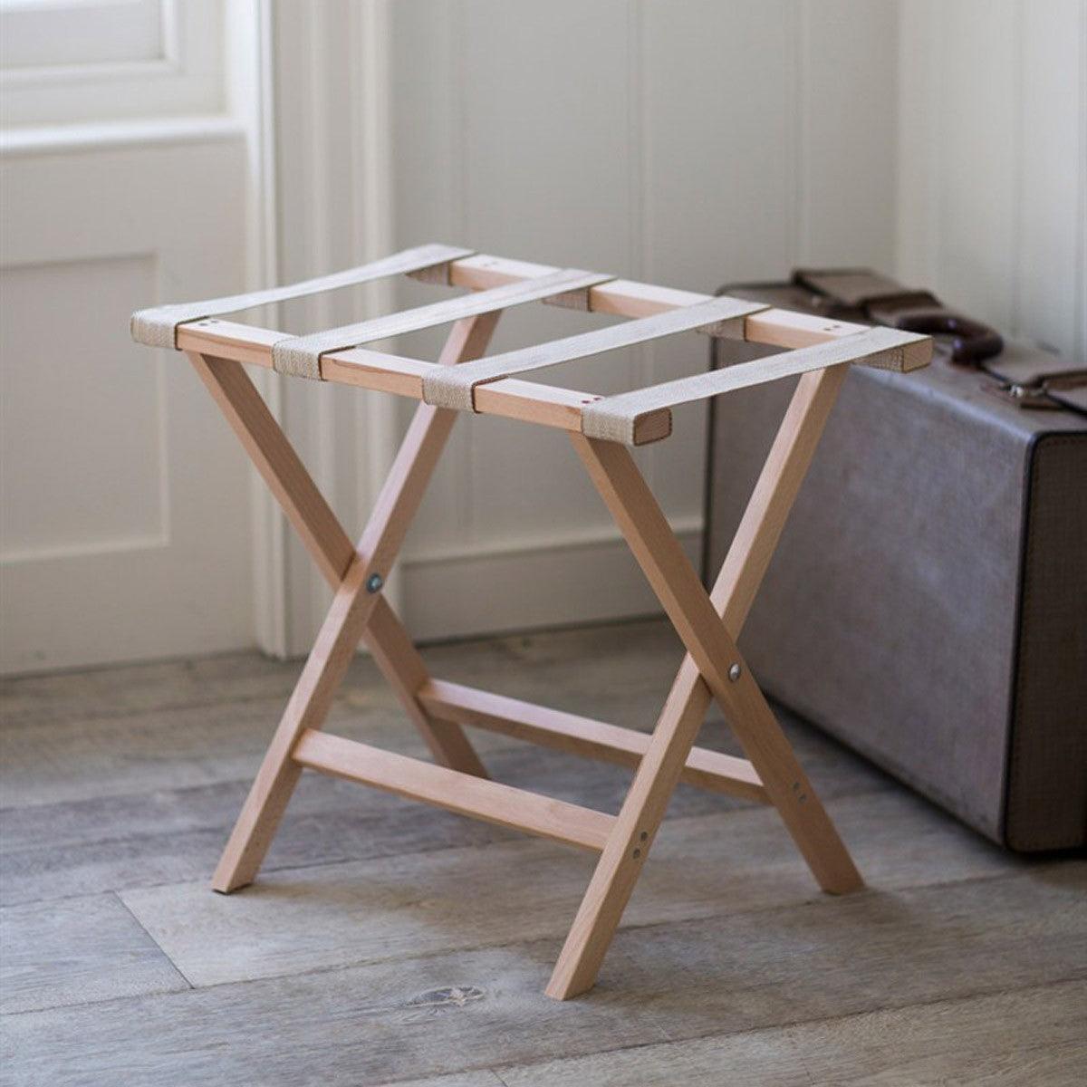 Folding Luggage Rack in Beech