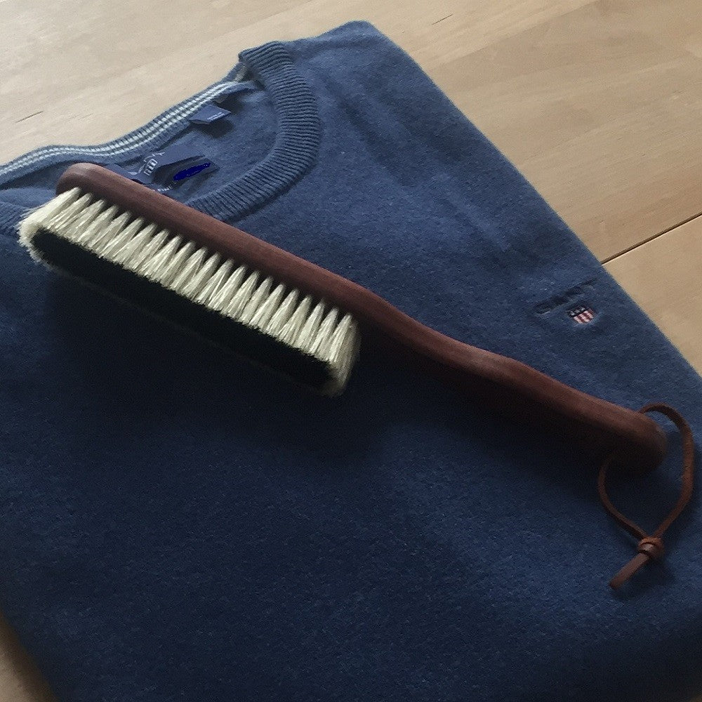 Cashmere Brush for cleaning your cashmere garments with care