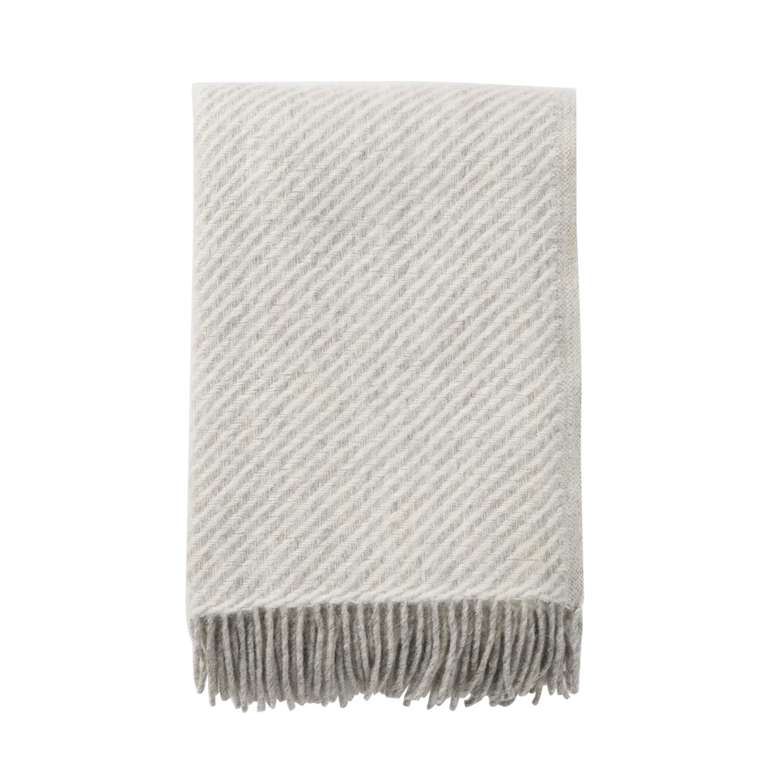 Carl Throw - 4 colours