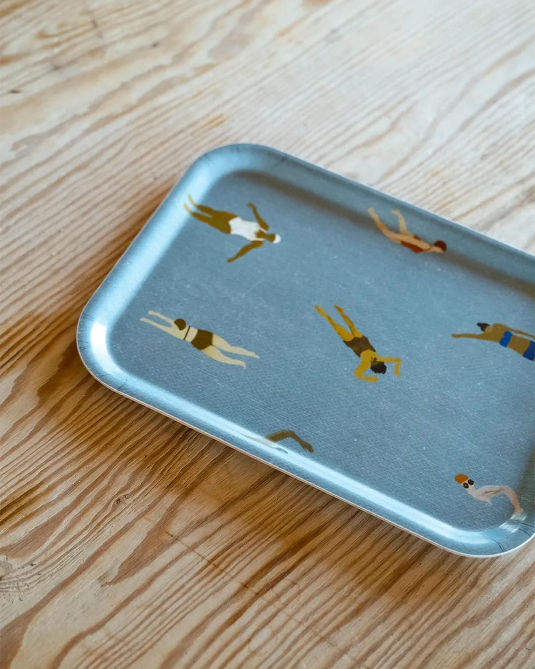 Blue Swimmers Tray in 3 Sizes