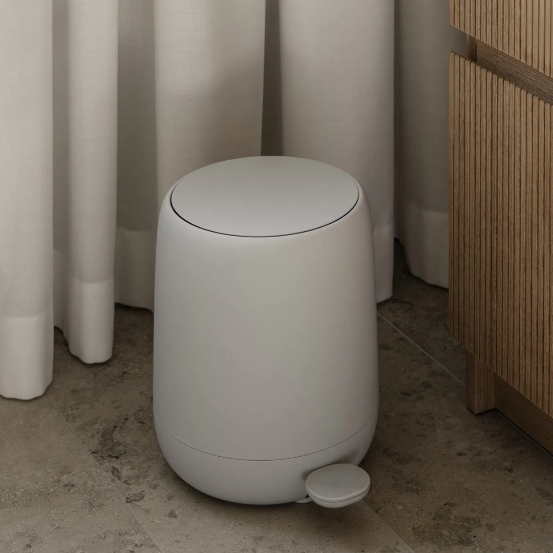 Pedal Bin in 4 Colours