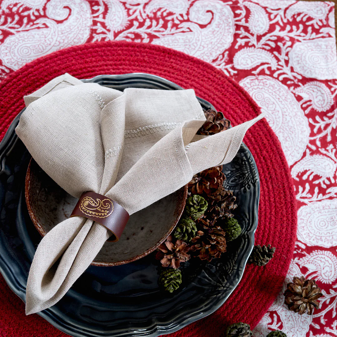 Red Big Paisley Tablecloth in 2 Sizes