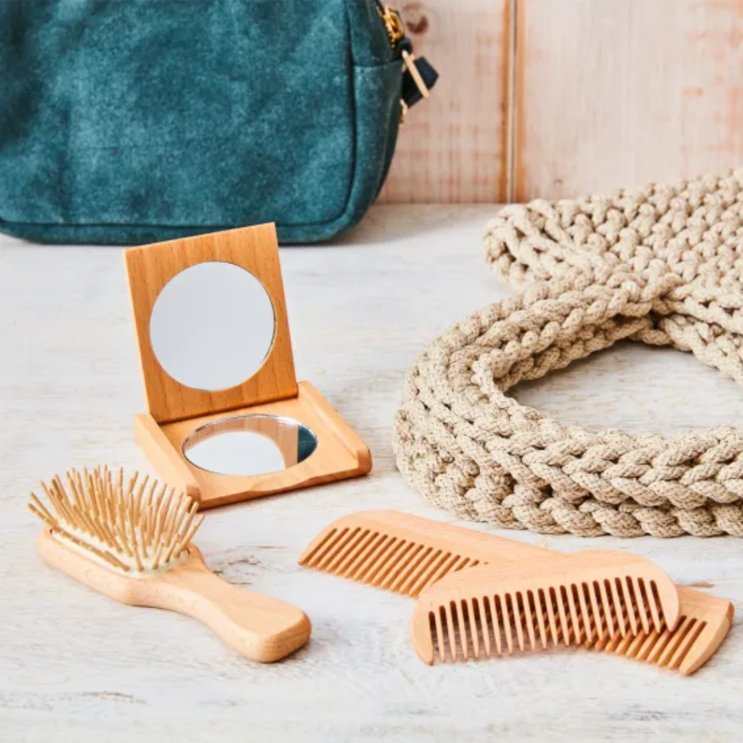 Pocket Hairbrush in 2 Sizes