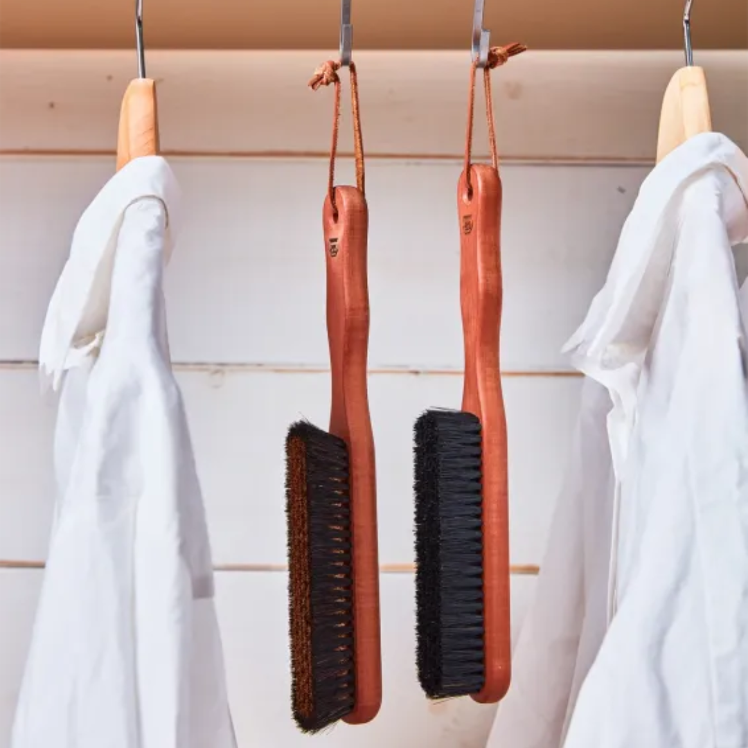 Clothes Brush