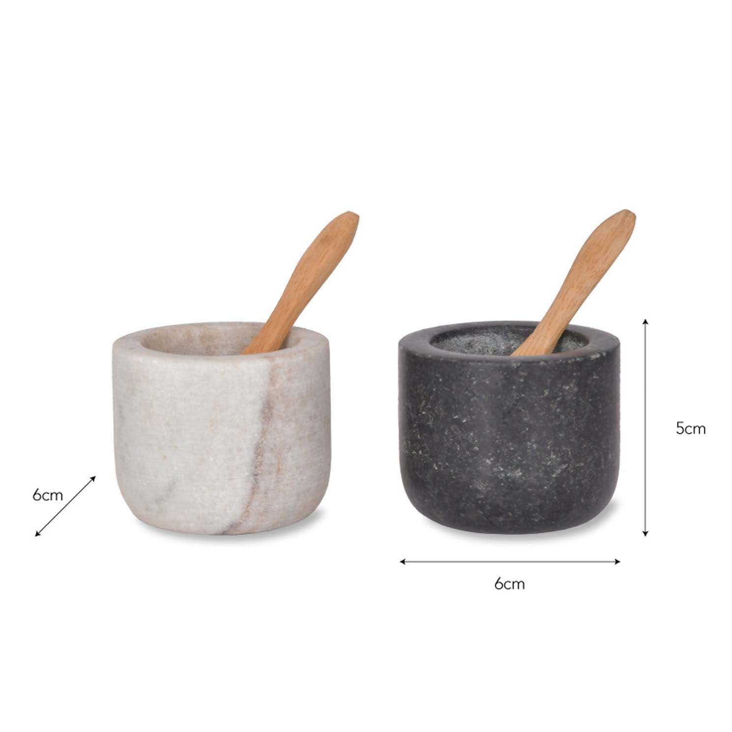 dimensions of the salt and pepper containers
