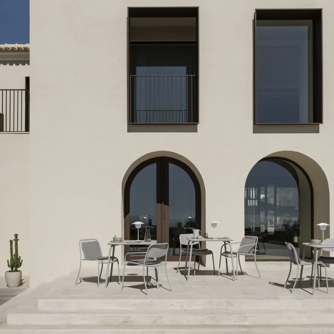 Outdoor Wire Chair Armless with Seat Rest in 2 Colours