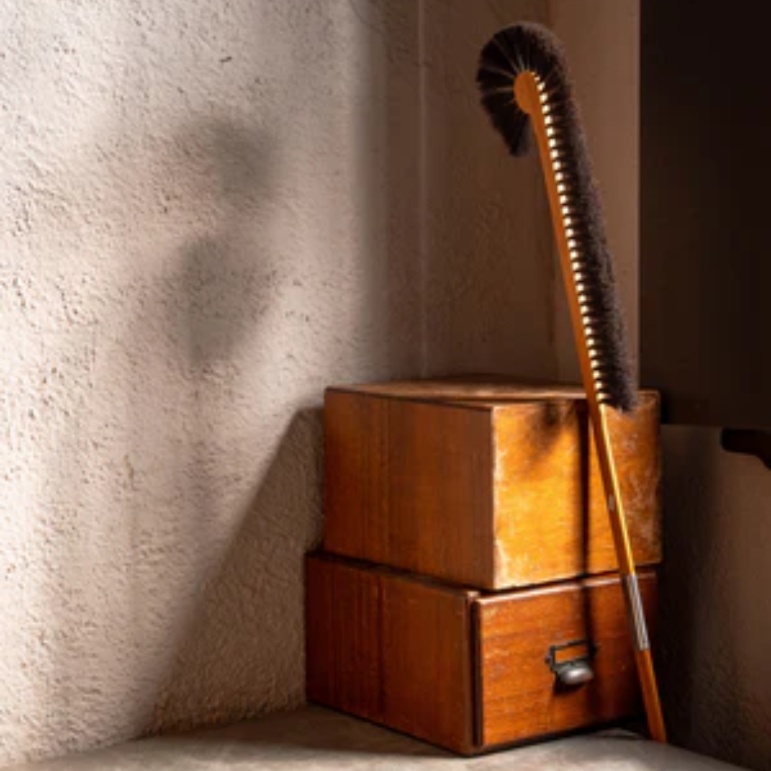 Behind Cabinet Brush