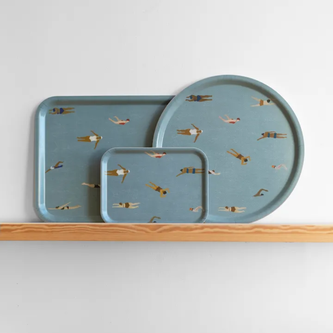 Small Tray 20 x 27cm in Golfers or Swimmers Pattern