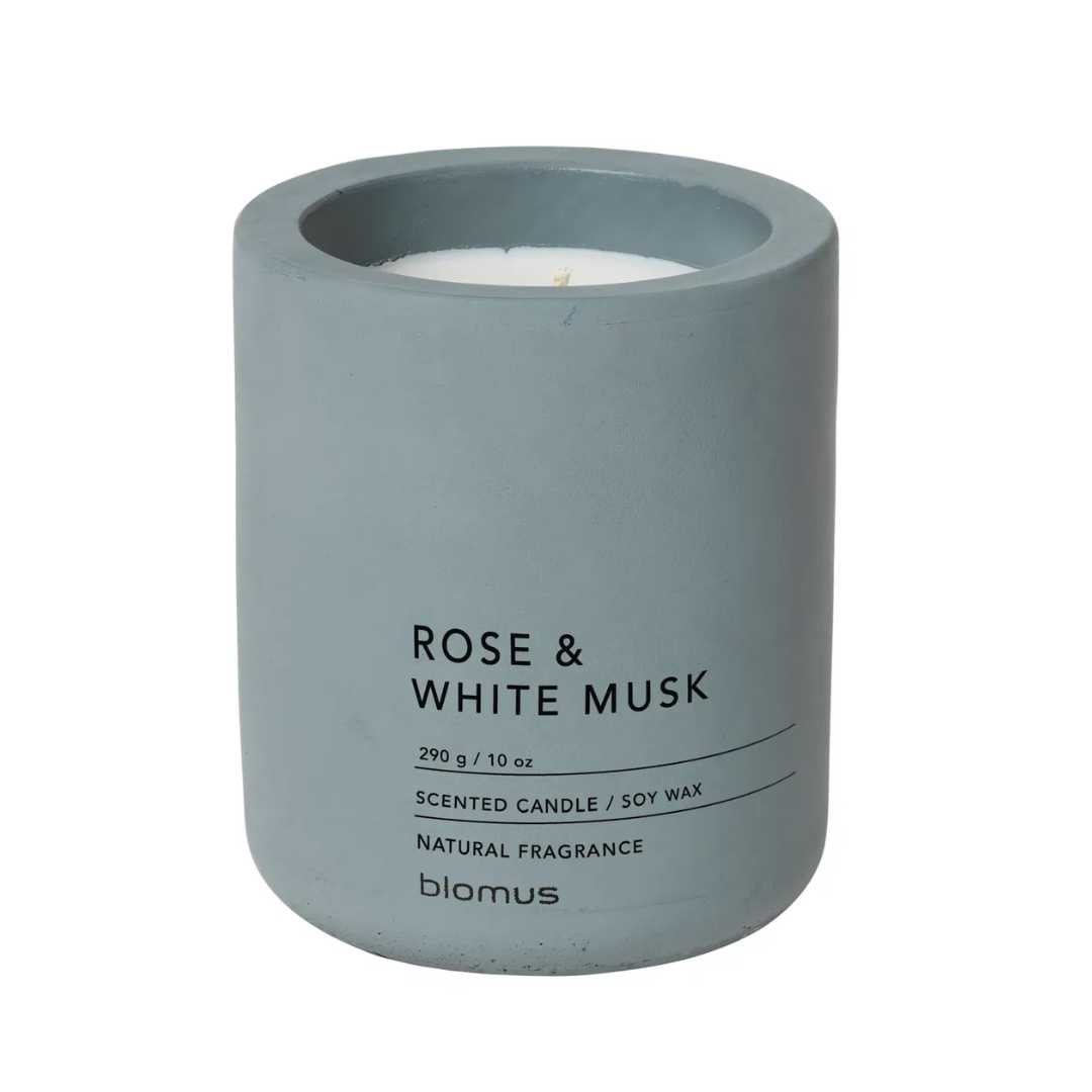 Rose and White Musk Scented Candle in 2 Sizes