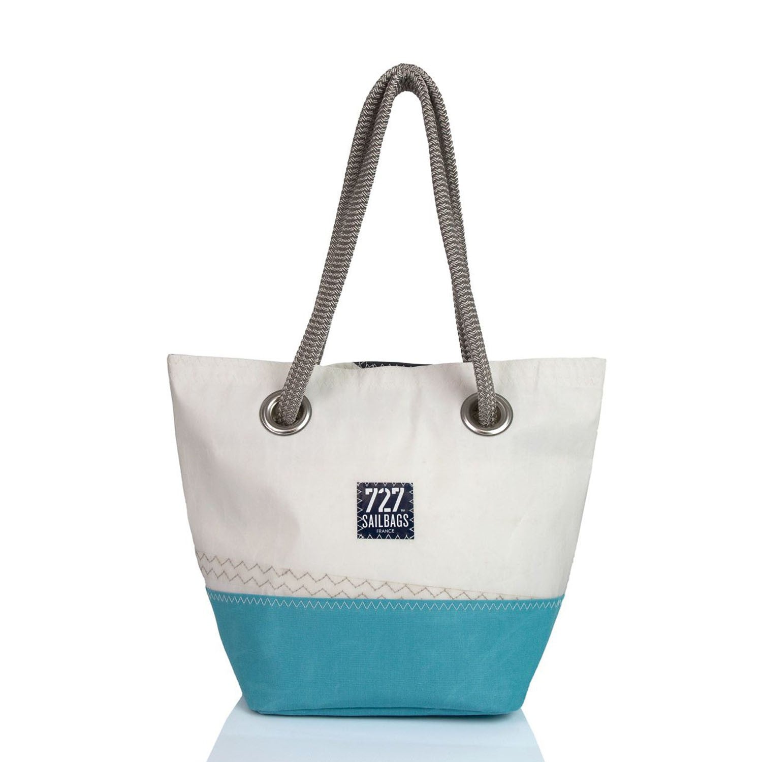 the back of the turquoise sail bag