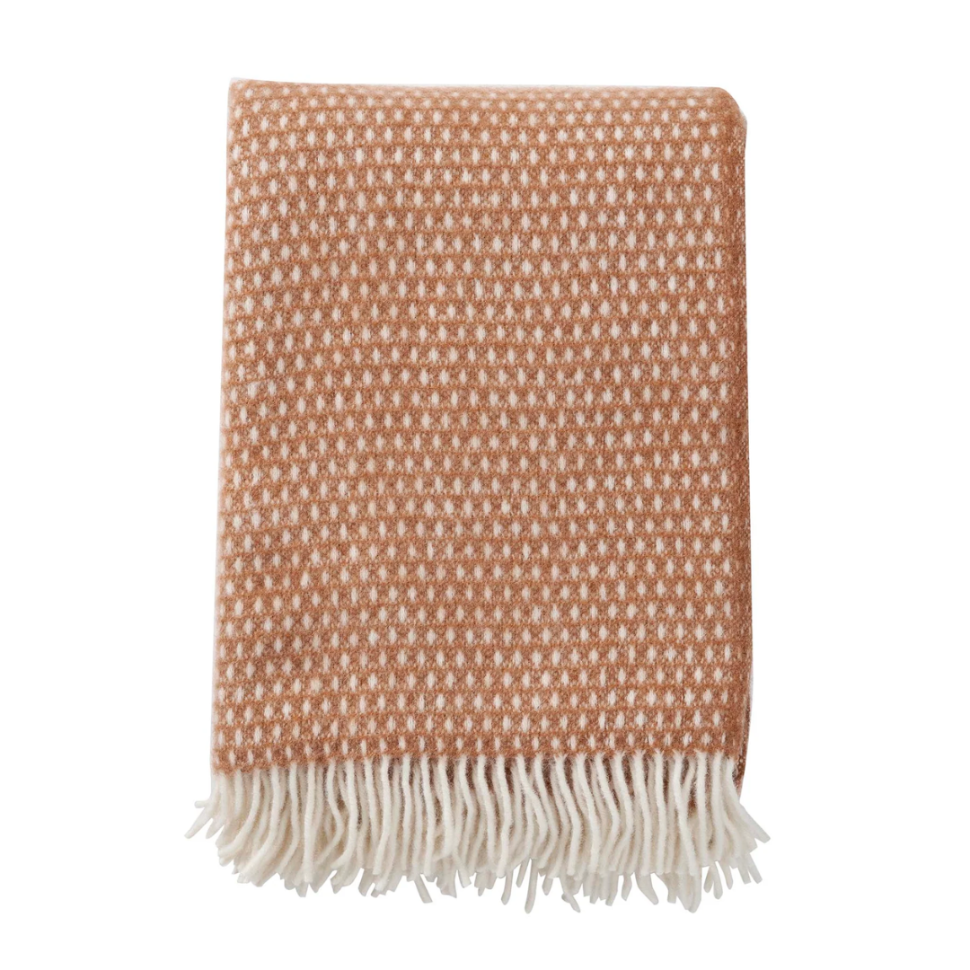 Knut Throw - 11 colours