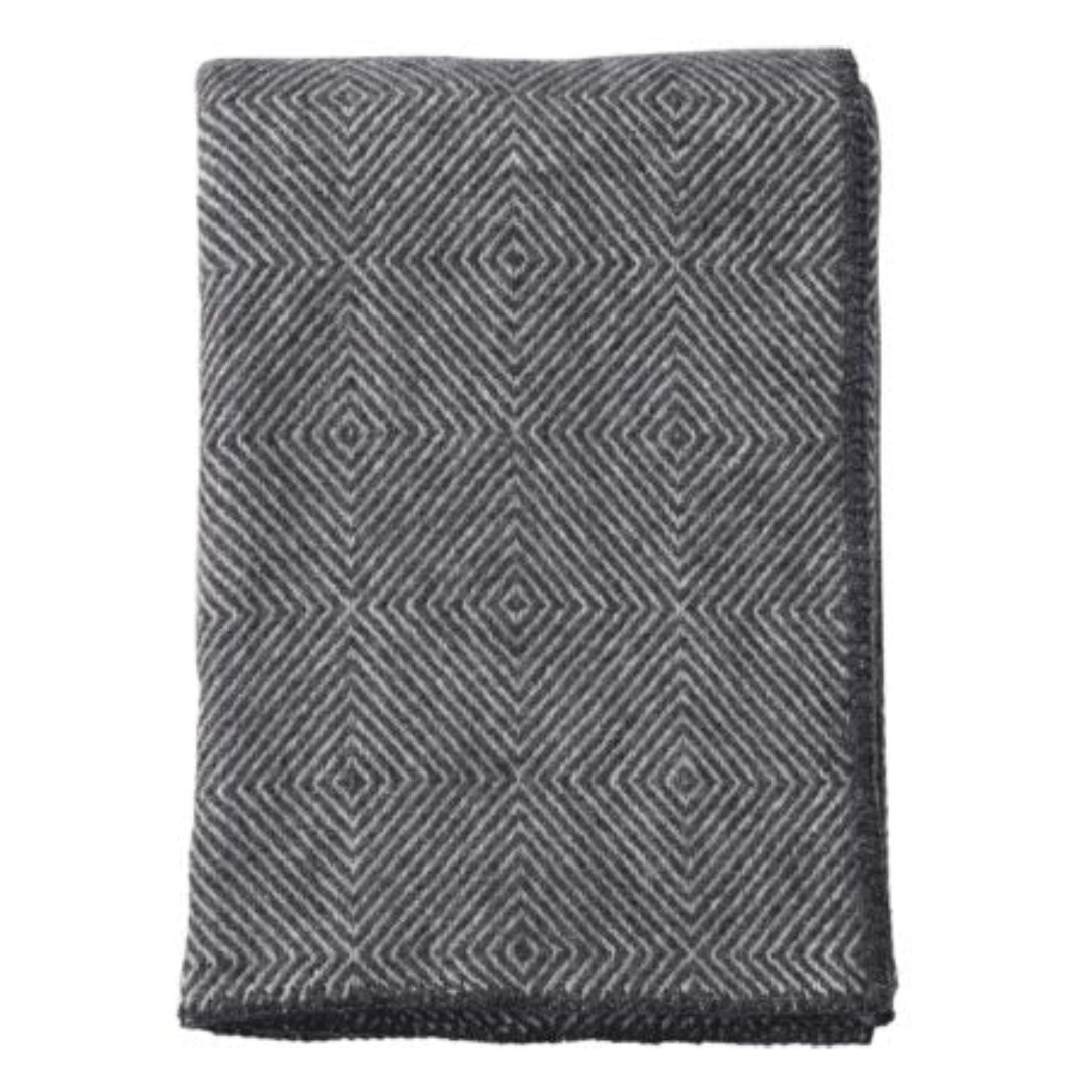 Nova Throw - 4 colours