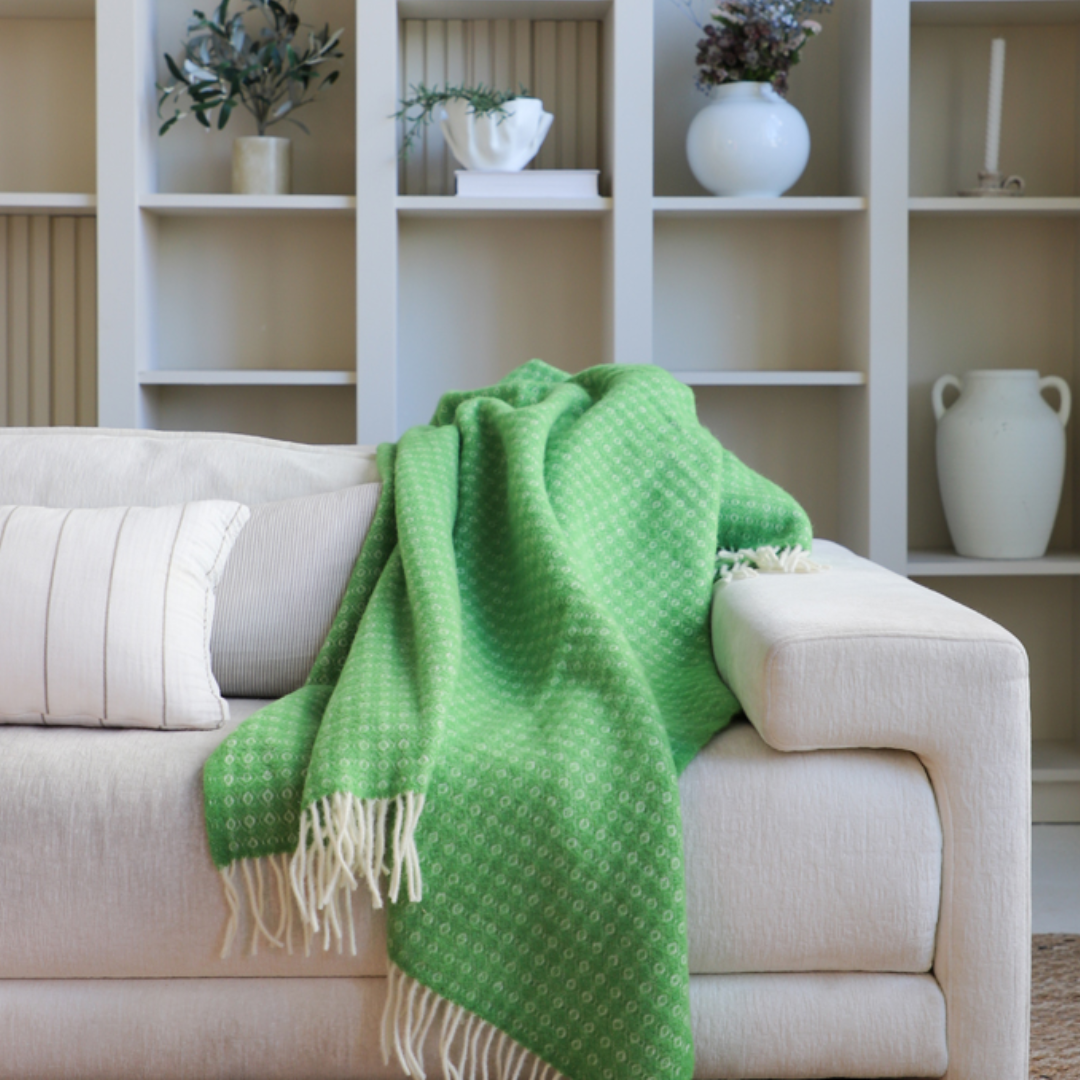 Loop Throw - 4 colours