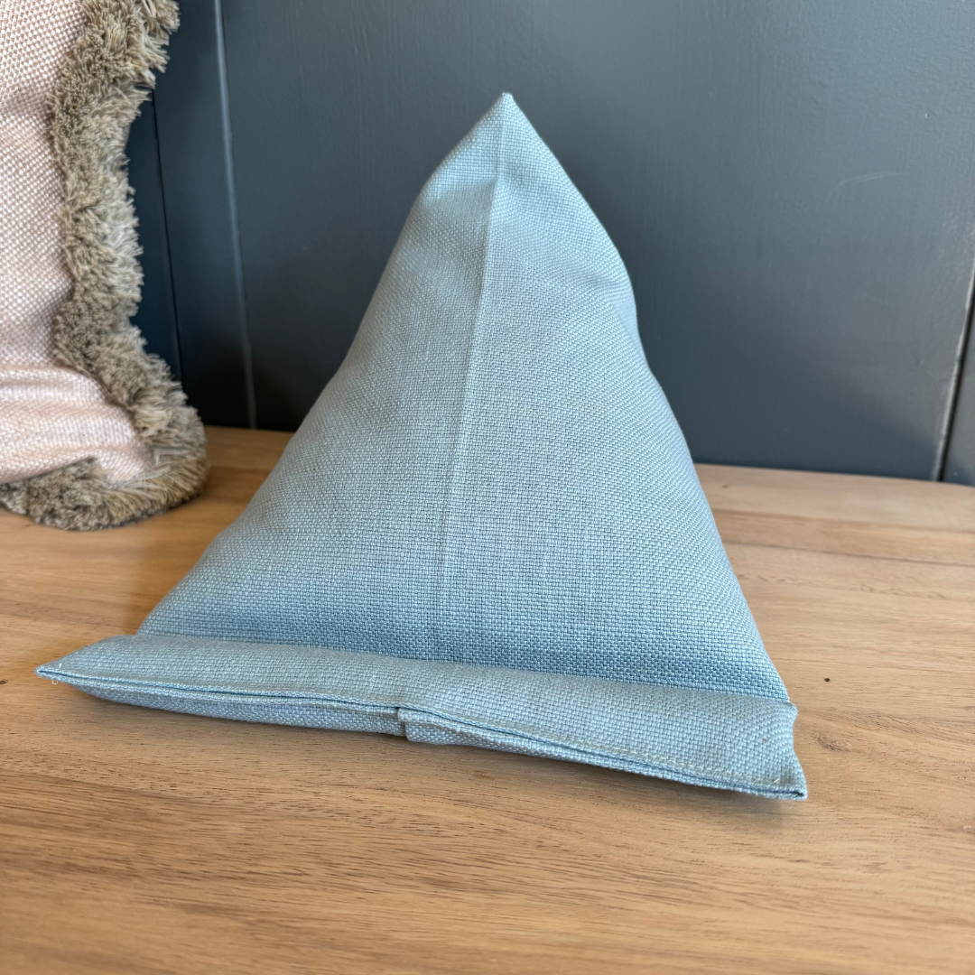 Patterned Tablet Stand