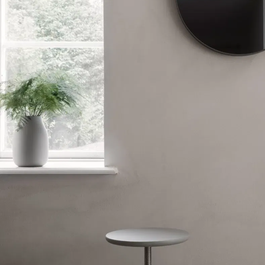 Beige Ceramic Vase in 2 Sizes
