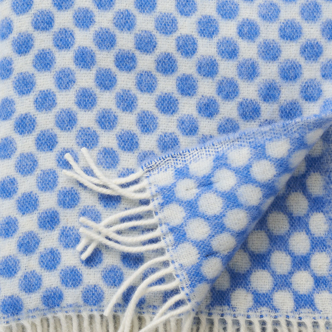 Gotland Dot Throw - 4 colours