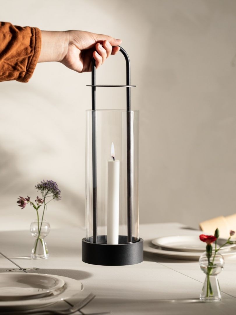 Black lantern with handle