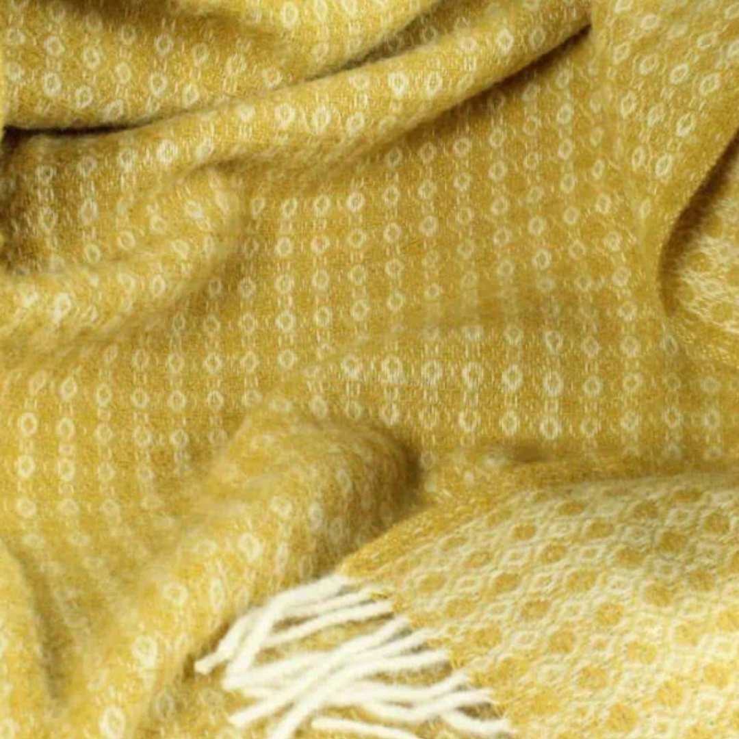 Loop Throw - 4 colours