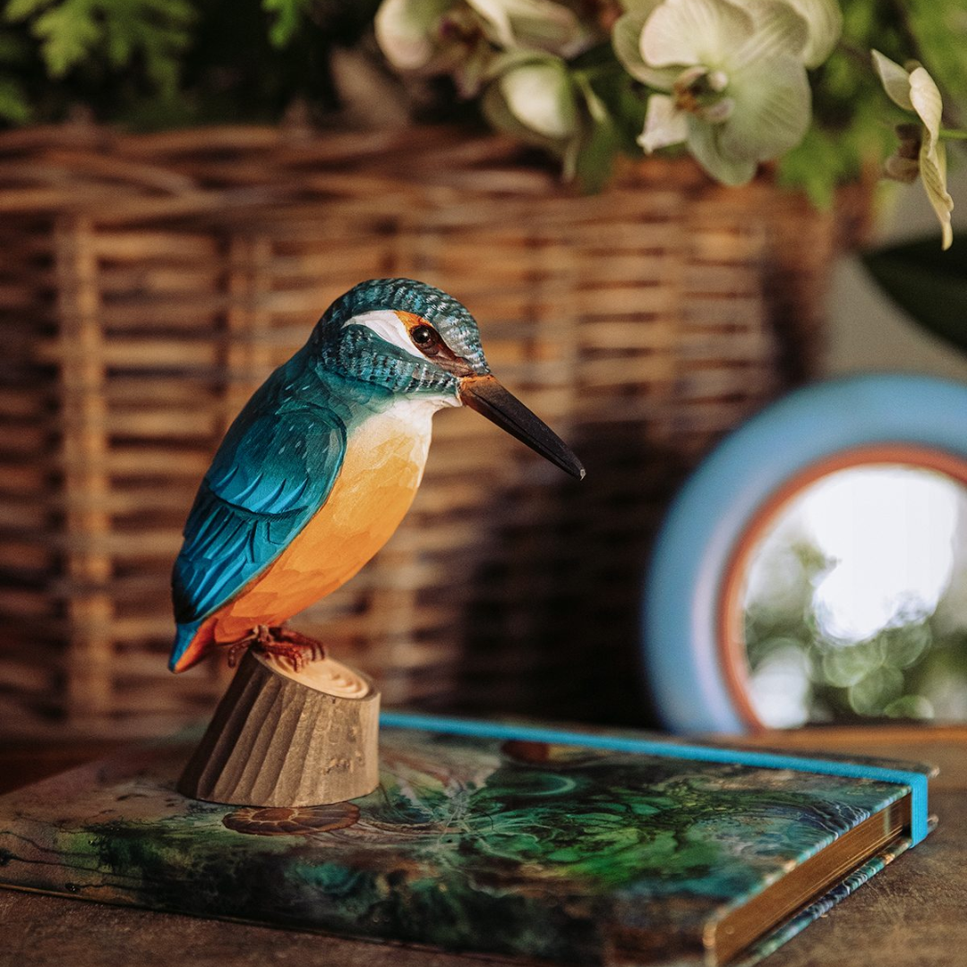 Hand-Carved Wooden Bird in 5 Bird Types