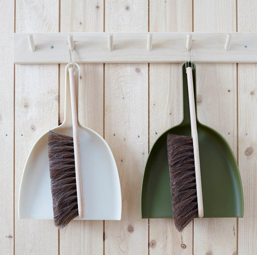 7-Hook Angled Rack