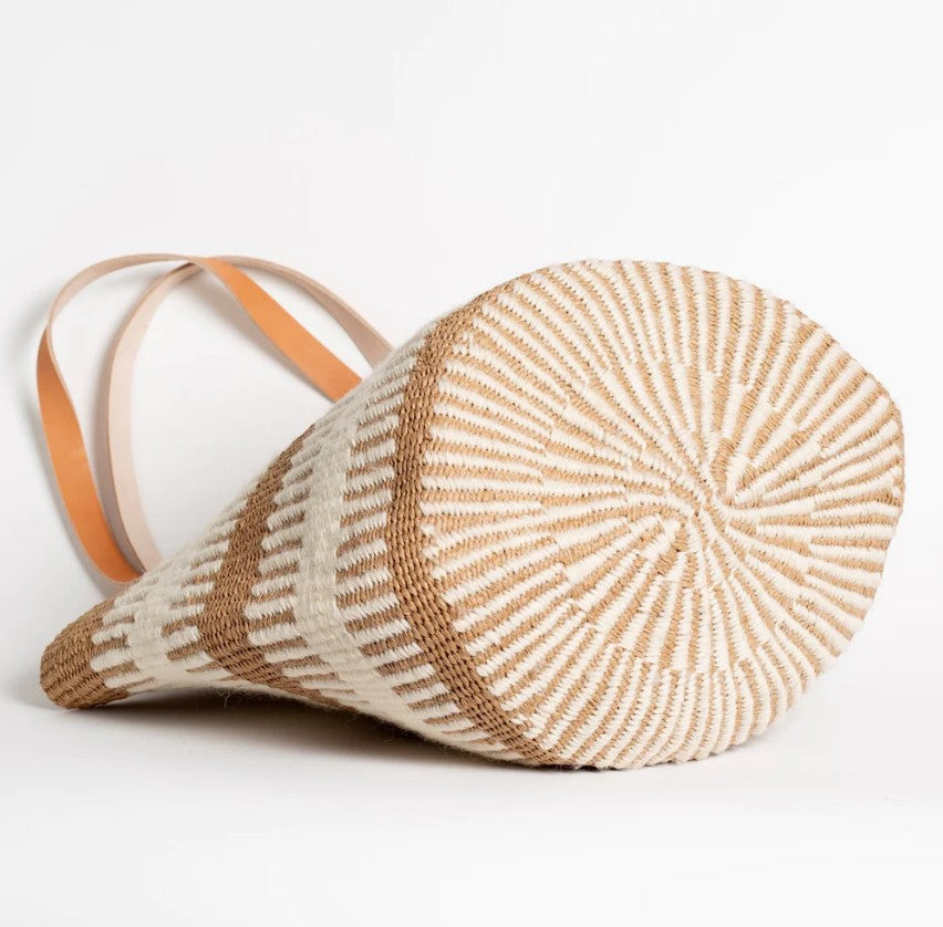Medium Shopper Basket in White Rib