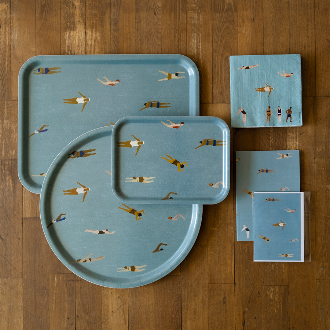 Small Tray 20 x 27cm in Golfers or Swimmers Pattern