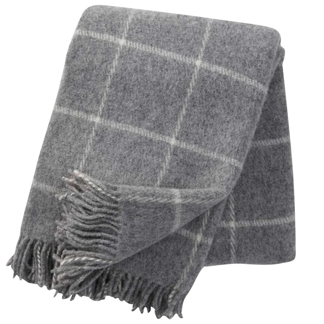 Vinga Throw - 4 colours