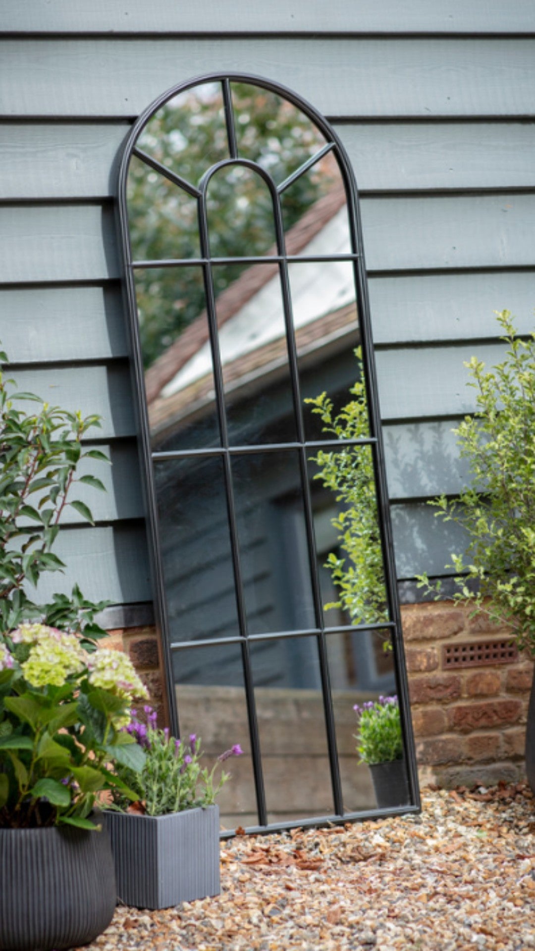 Arched Mirror Black Iron