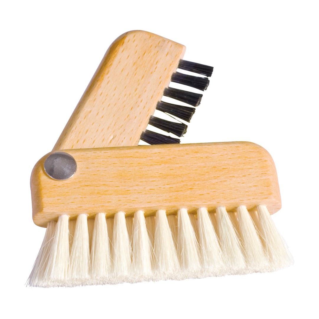 computer keyboard cleaning brush
