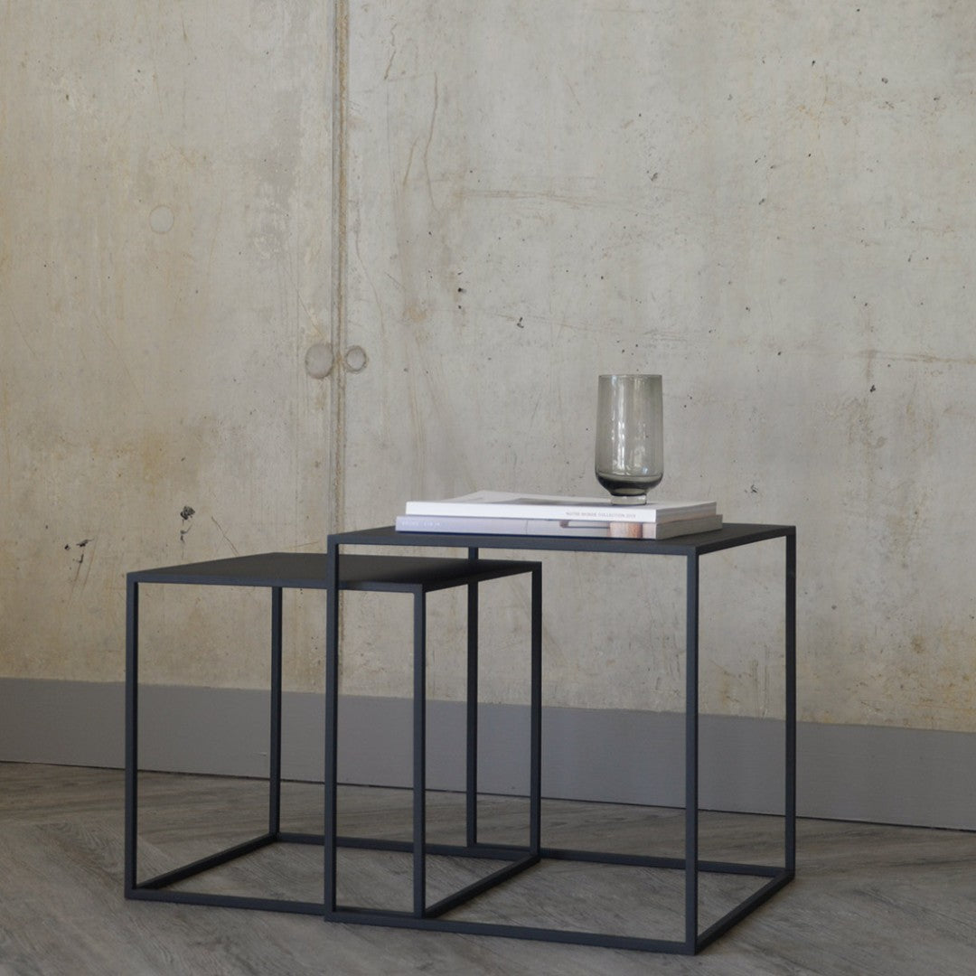 Nesting Coffee Tables in Black - Set of 2