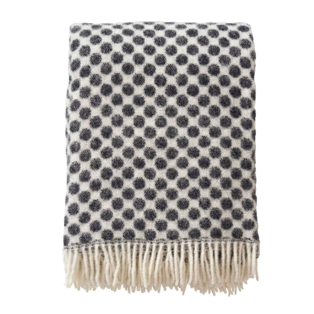 Gotland Dot Throw - 4 colours