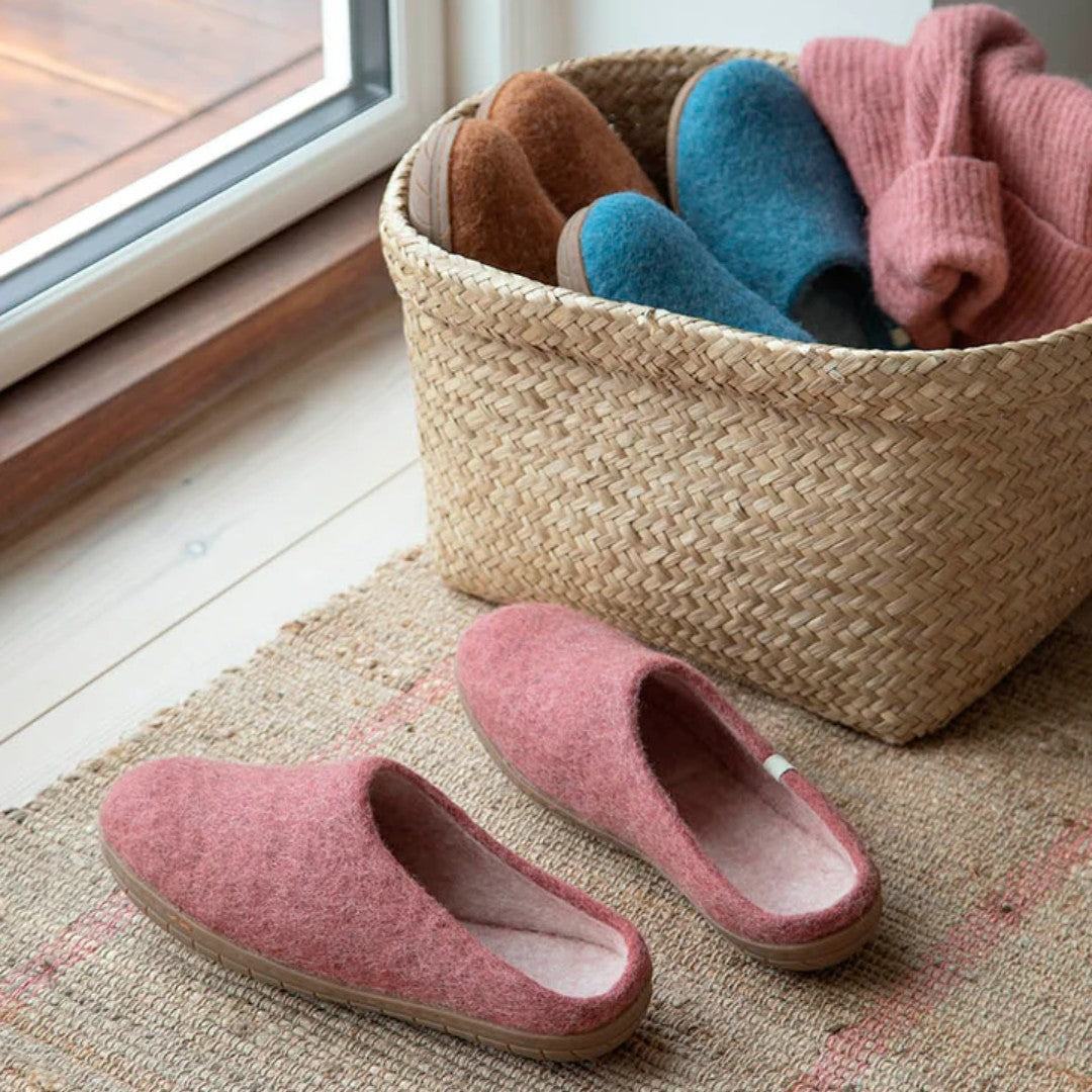 Slippers in Dusty Rose - 3 sizes