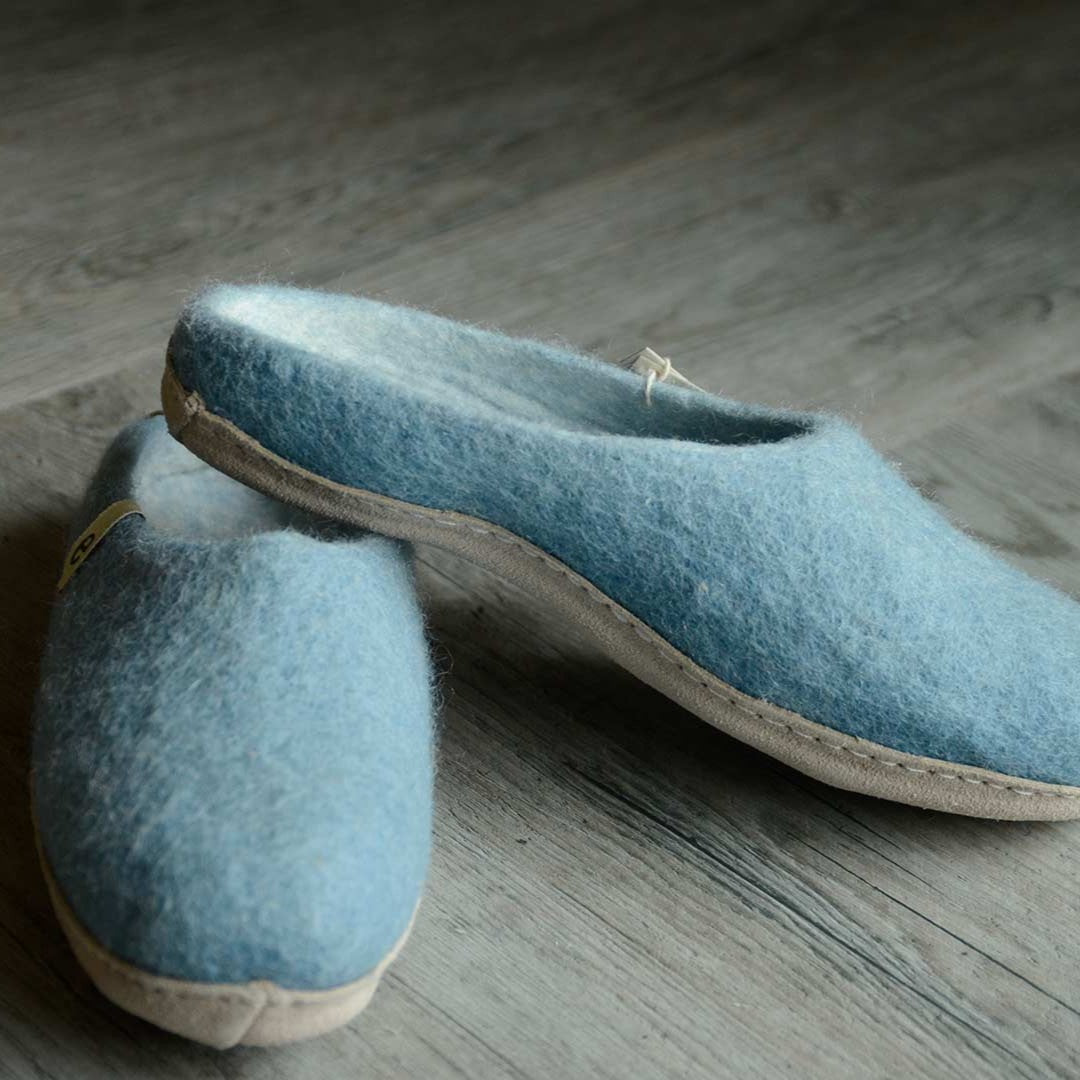 Slippers in Light Blue - 3 sizes