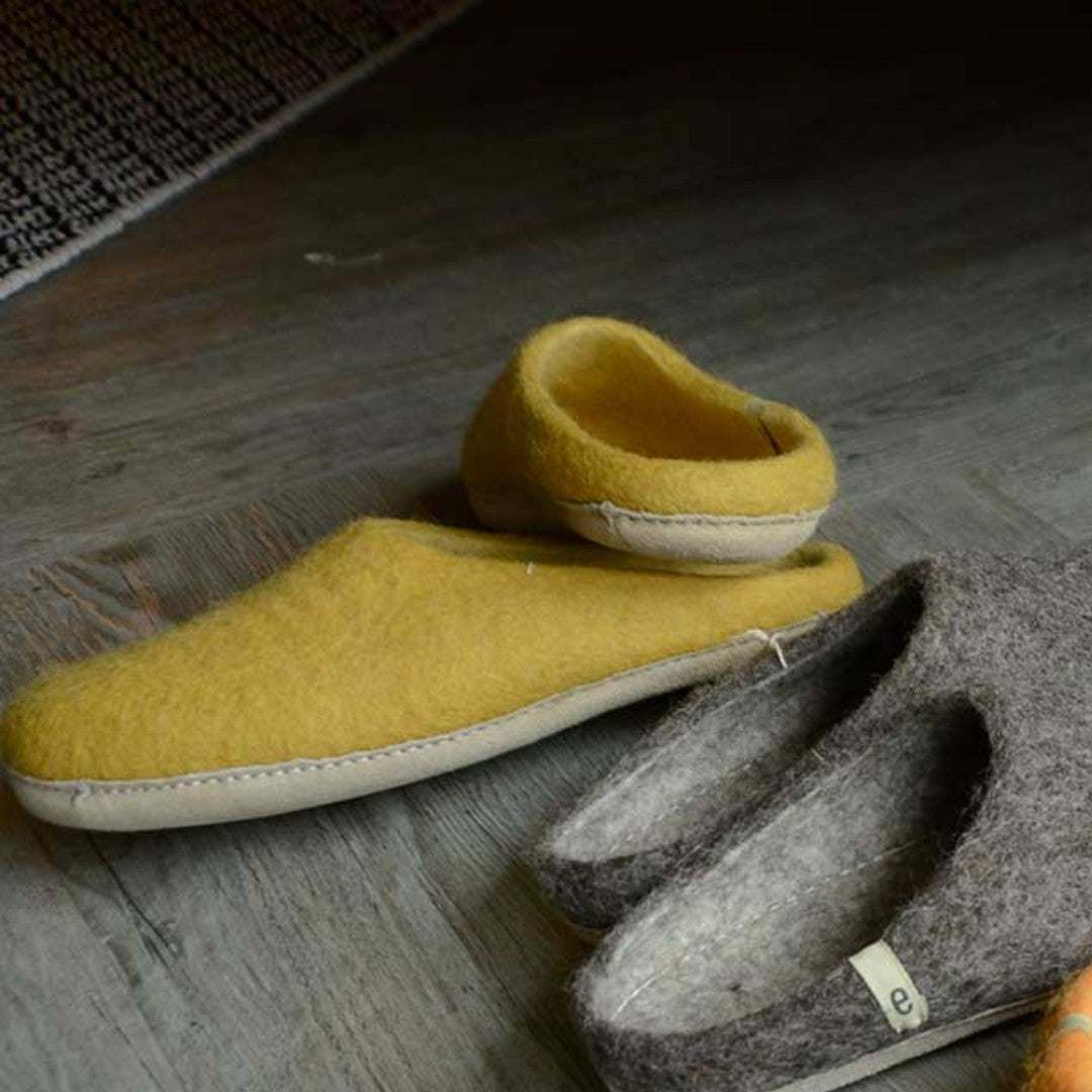 Slippers in Mustard - 3 sizes