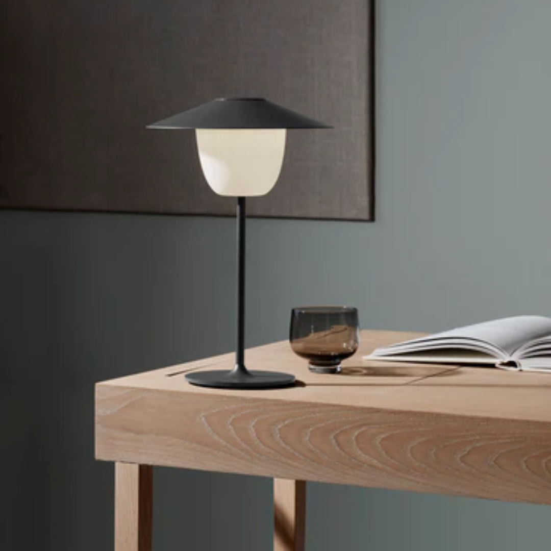 Rechargeable 3 in 1 Table Lamp - 3 colours