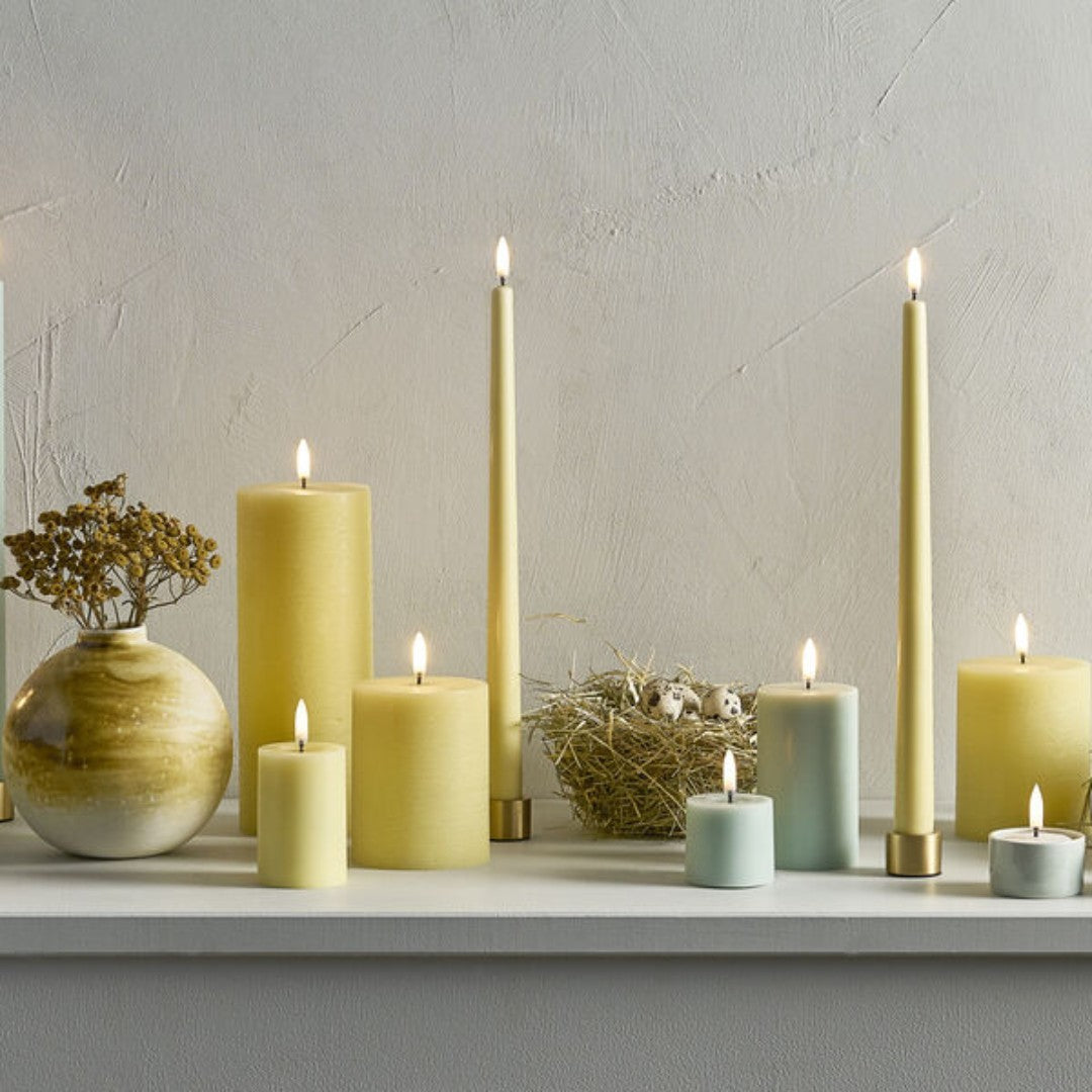 Pack od Two Taper Candleholders in Matte Brass